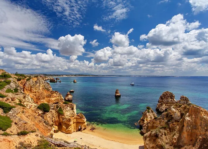 B91 - Bairro In * Λάγος