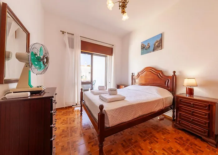 B91 - Bairro In Apartment Lagos